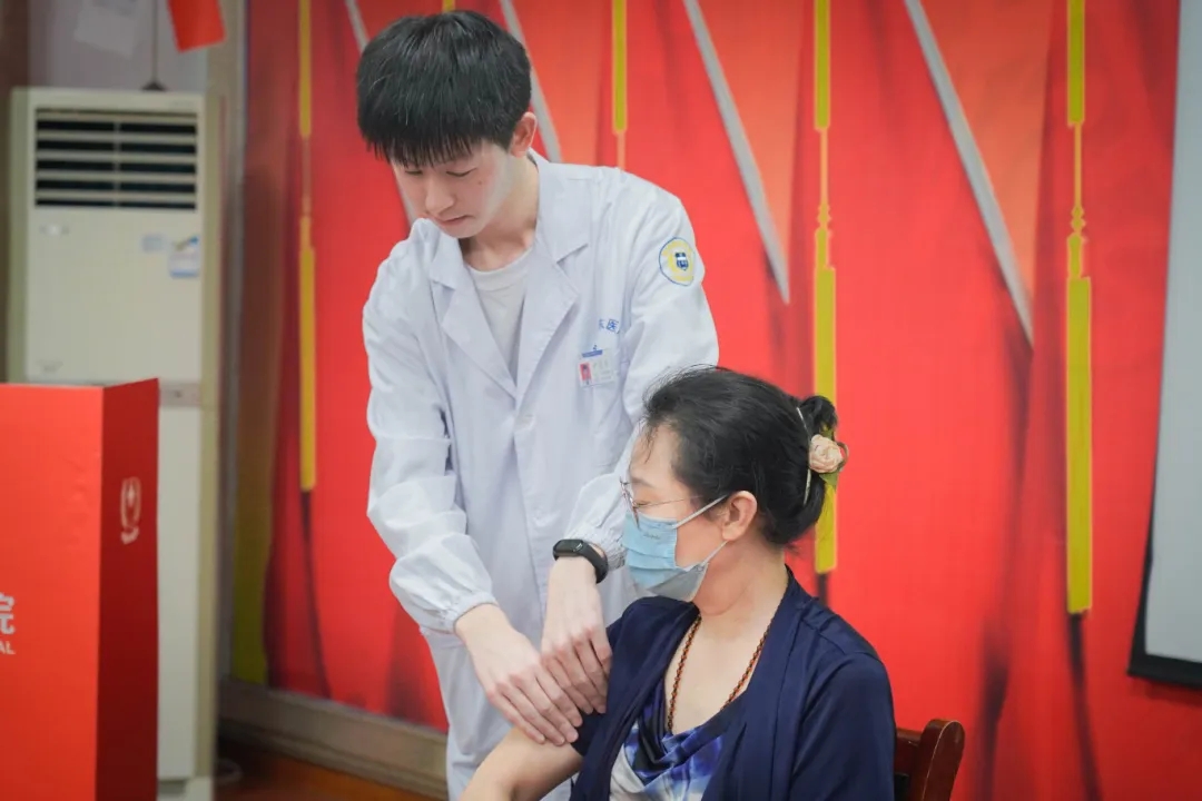 绍兴城东医院,中医,张居适